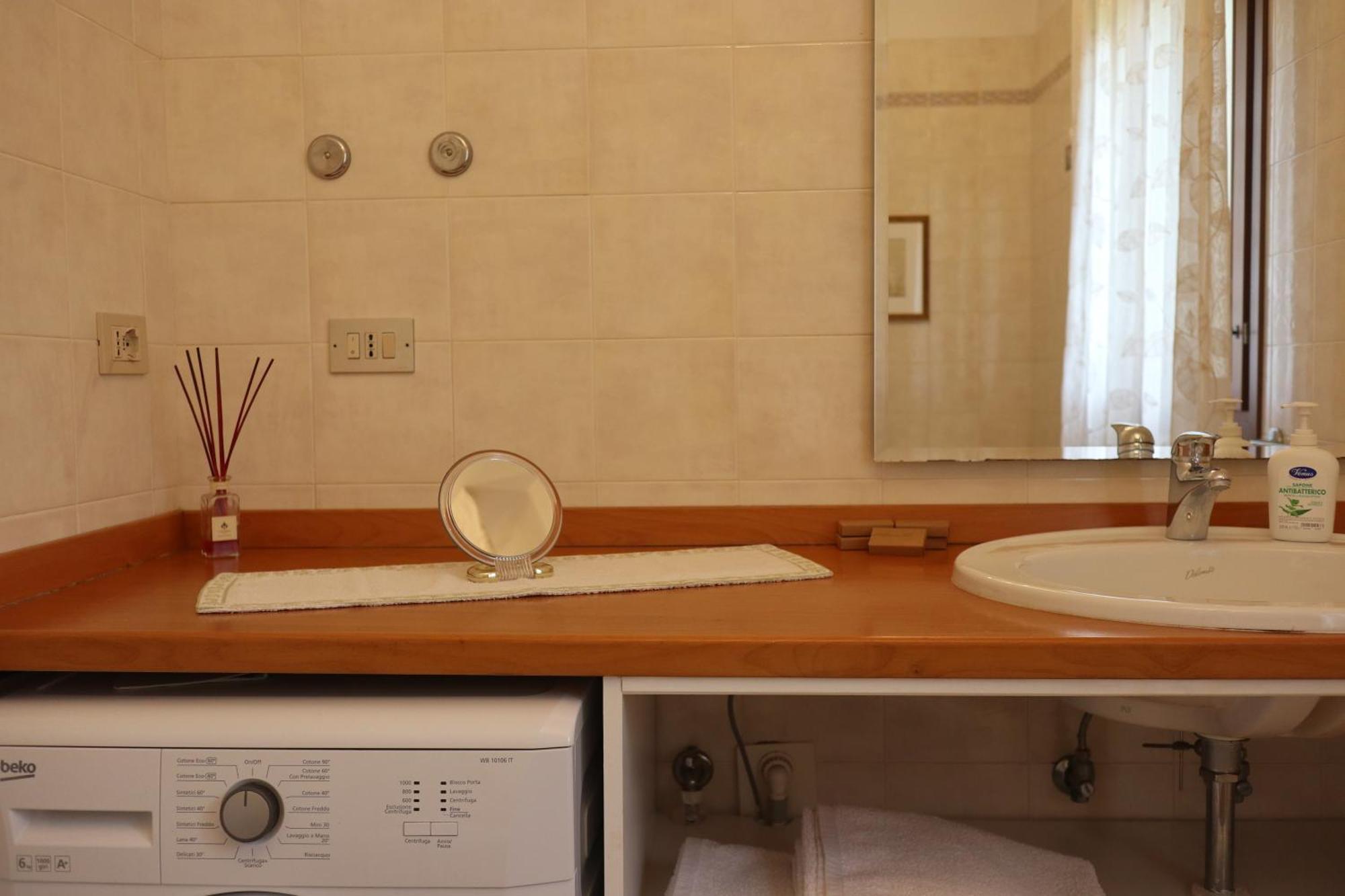 רוסולינה Holiday Home Giaron מראה חיצוני תמונה